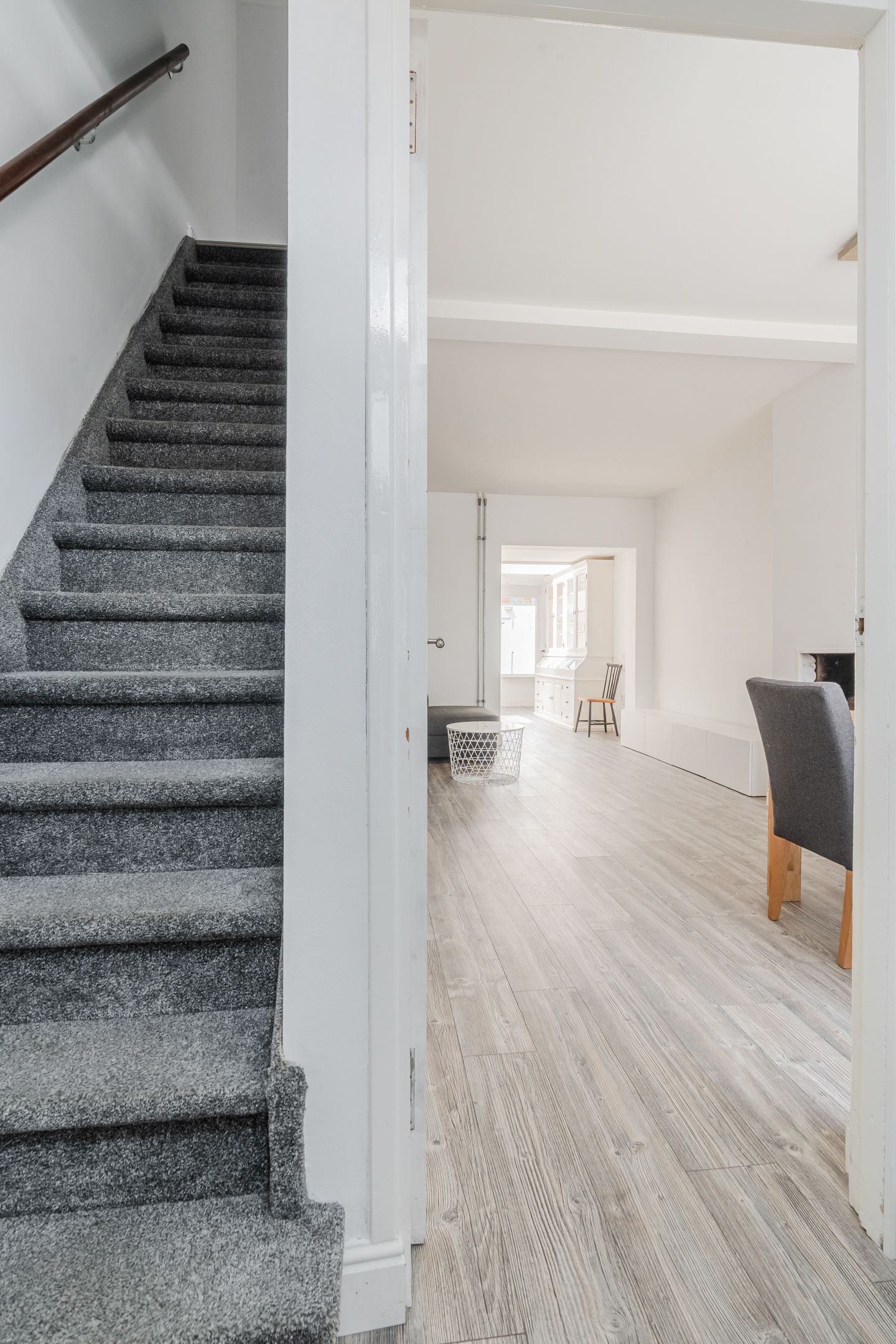 Photo 9 of Outshoornstraat 101