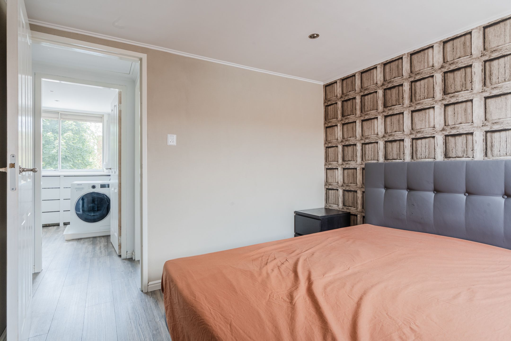 Photo 12 of Outshoornstraat 101