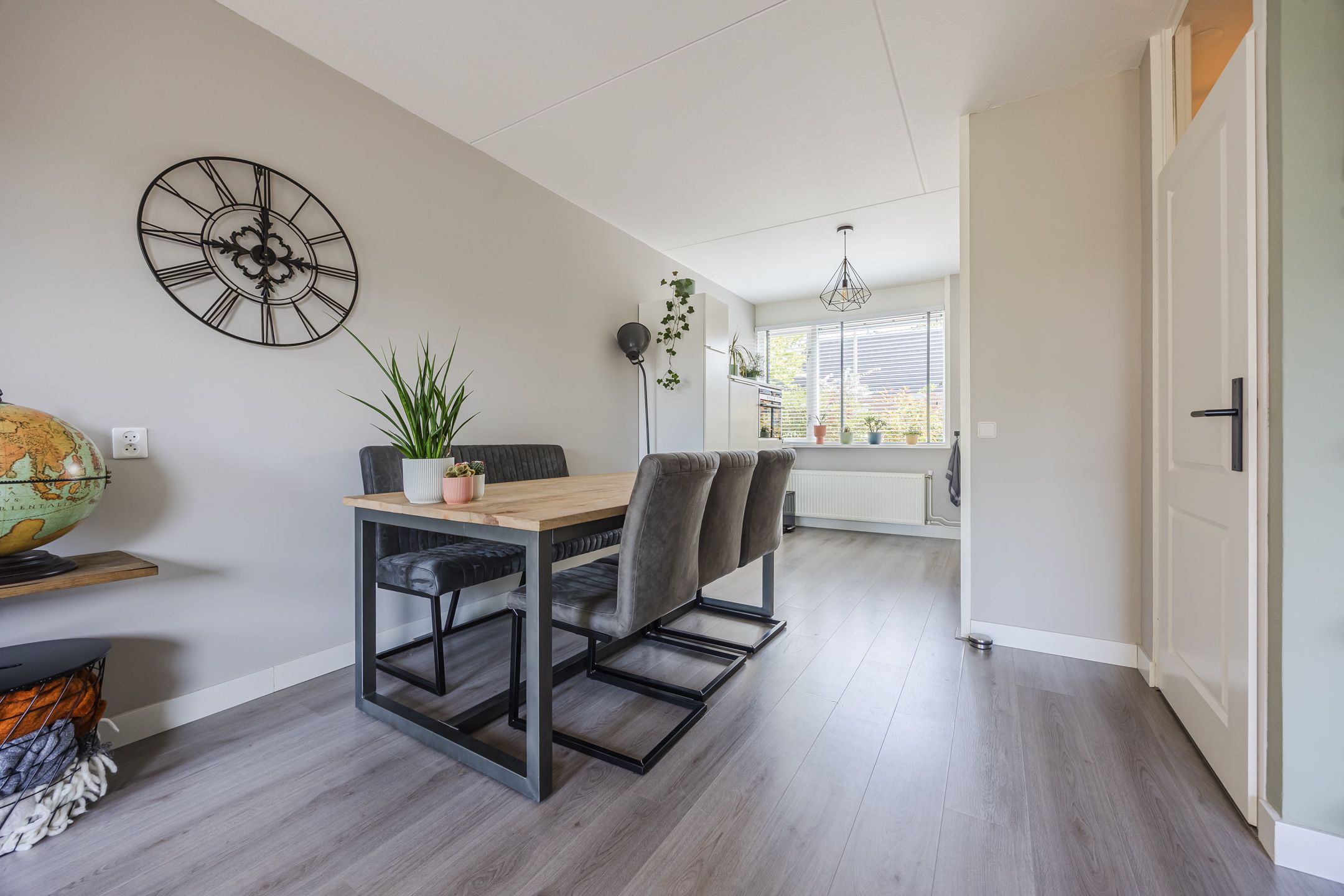 Foto 24 van Lambertijnenlaan 81