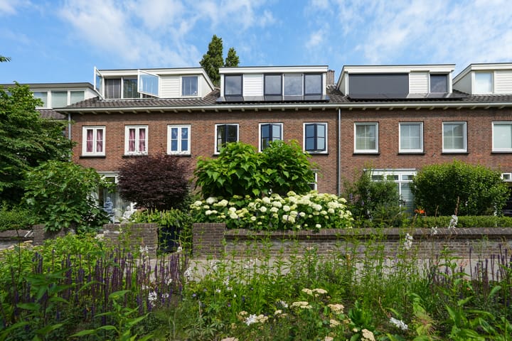 Photo 4 of Voorstadslaan 110