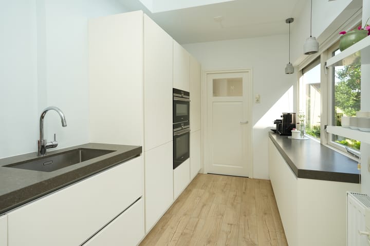 Photo 16 of Voorstadslaan 110