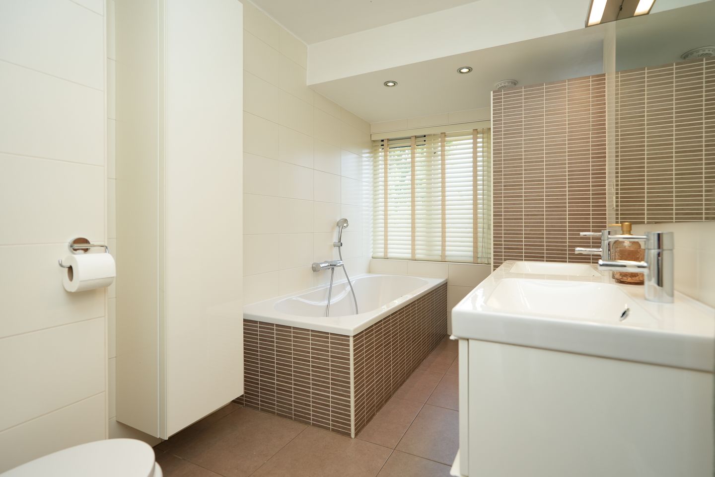 Photo 29 of Voorstadslaan 110