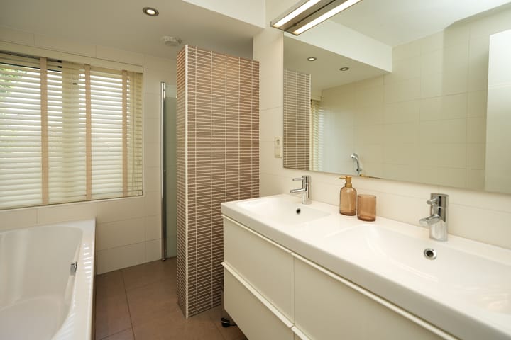 Photo 30 of Voorstadslaan 110