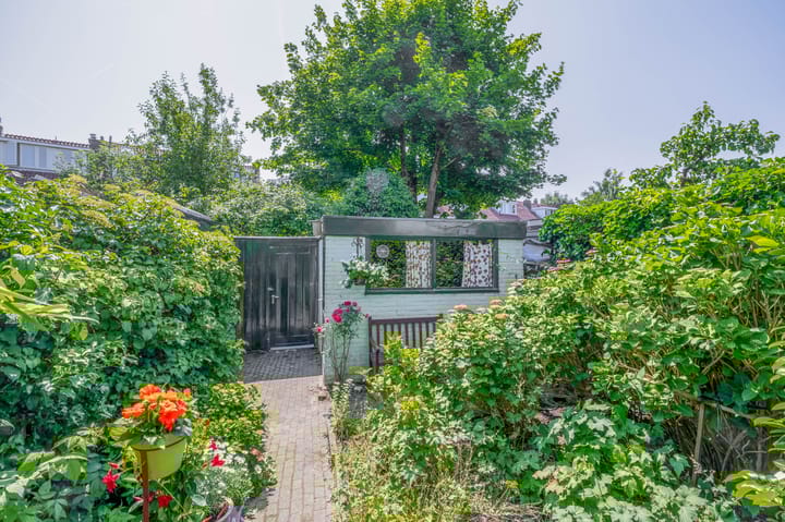 Foto 32 van Prof. Leonard Fuchslaan 14