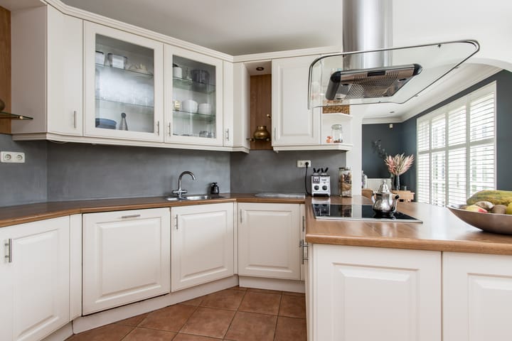 Photo 19 of Wielewaallaan 4