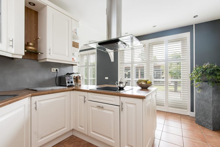 Photo 22 of Wielewaallaan 4