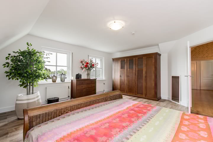 Photo 37 of Wielewaallaan 4