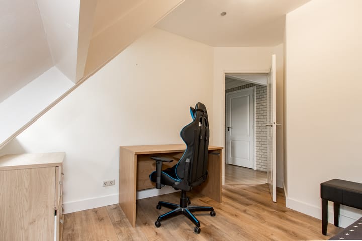 Photo 42 of Wielewaallaan 4