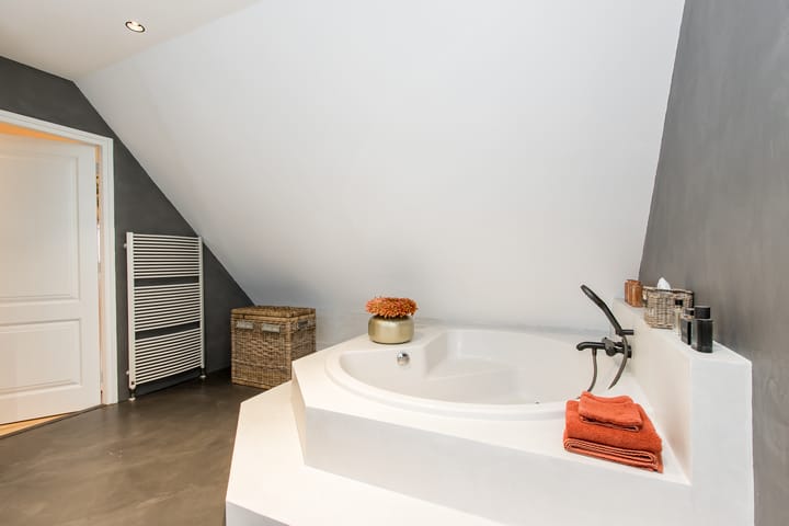 Photo 46 of Wielewaallaan 4