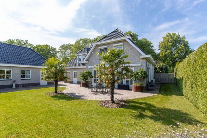 Photo 55 of Wielewaallaan 4