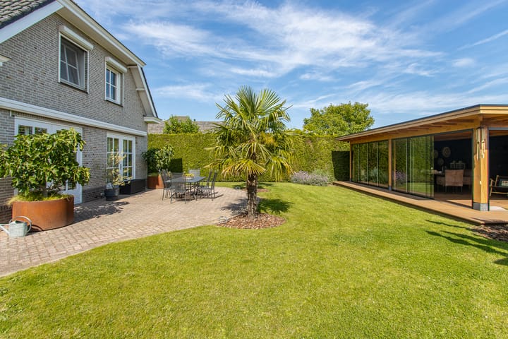 Photo 56 of Wielewaallaan 4