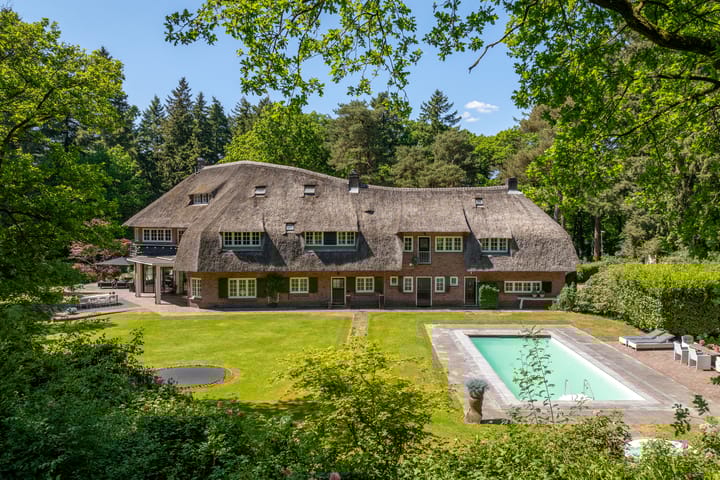 Photo 3 of Bilderberglaan 6