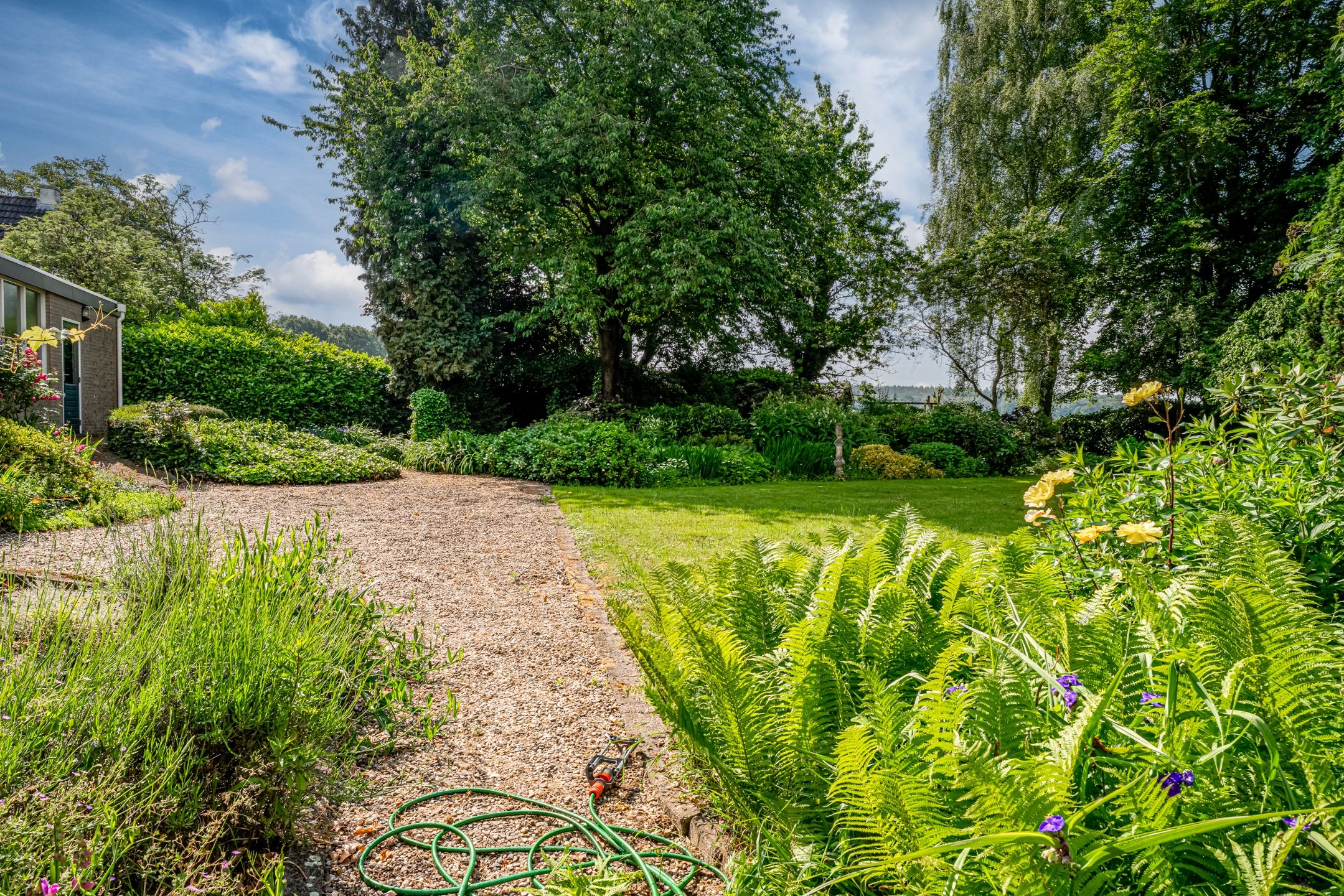 Foto 57 van Peeskesweg 6-D