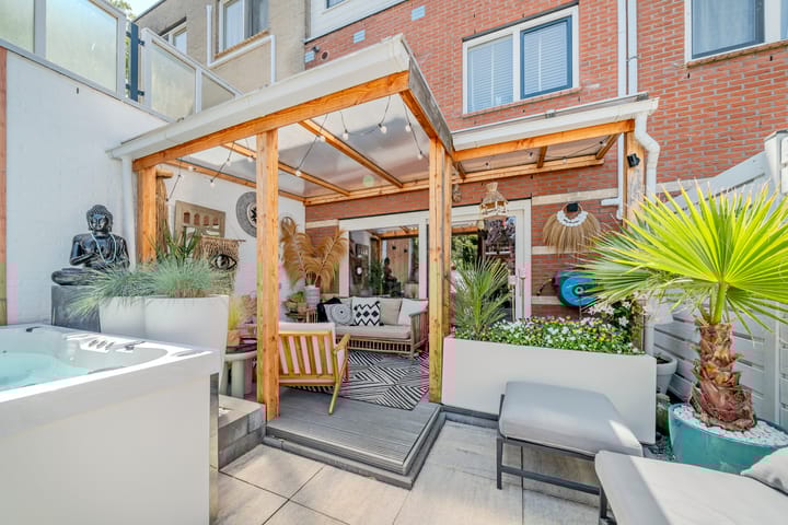 Foto 43 van Willemijn Posthumustuin 8