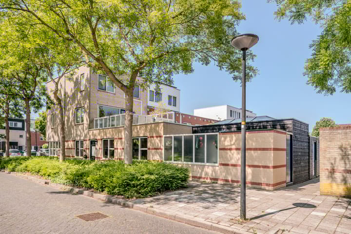 Foto 44 van Willemijn Posthumustuin 8