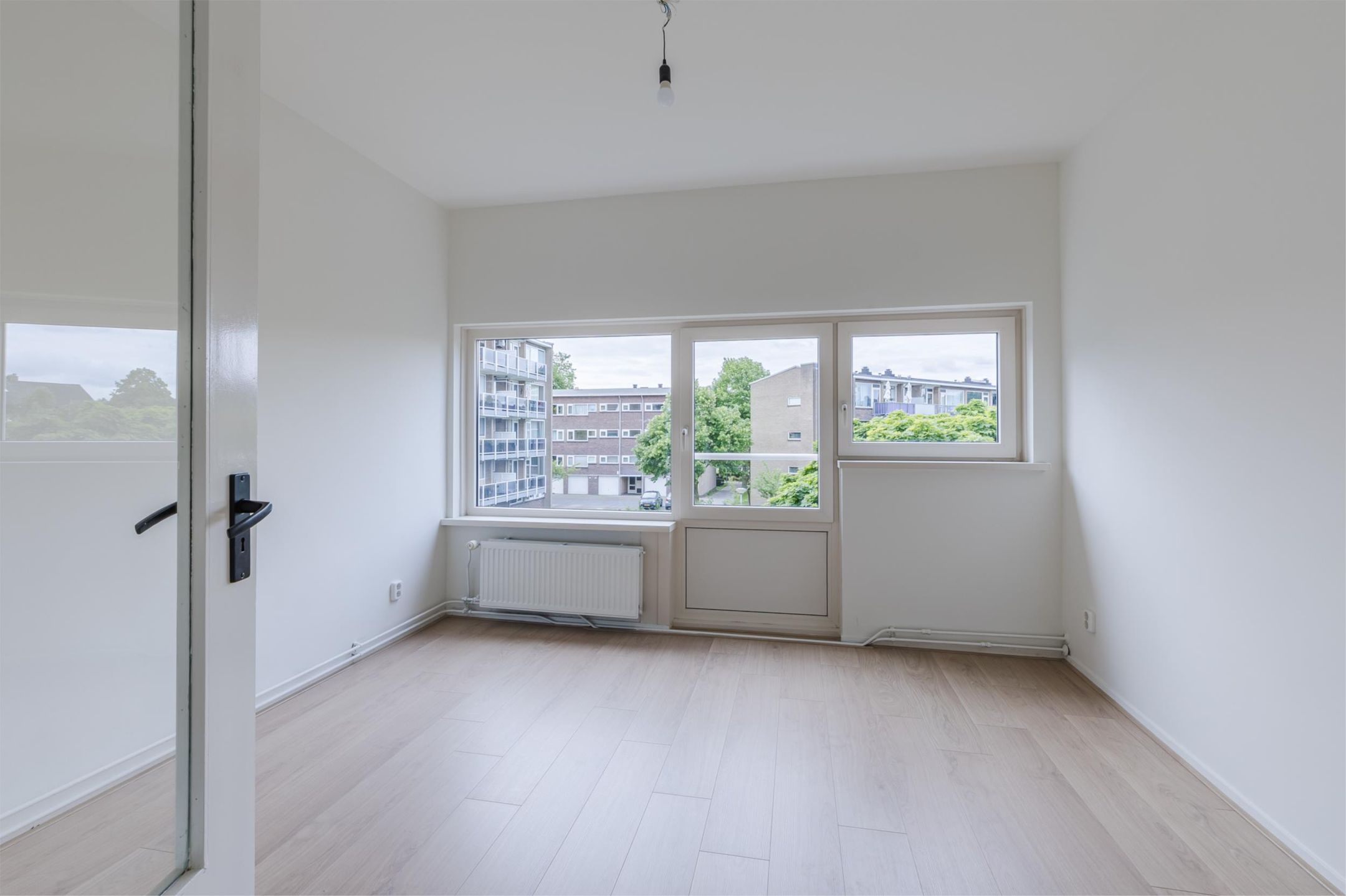 Foto 15 van Julianaplantsoen 114