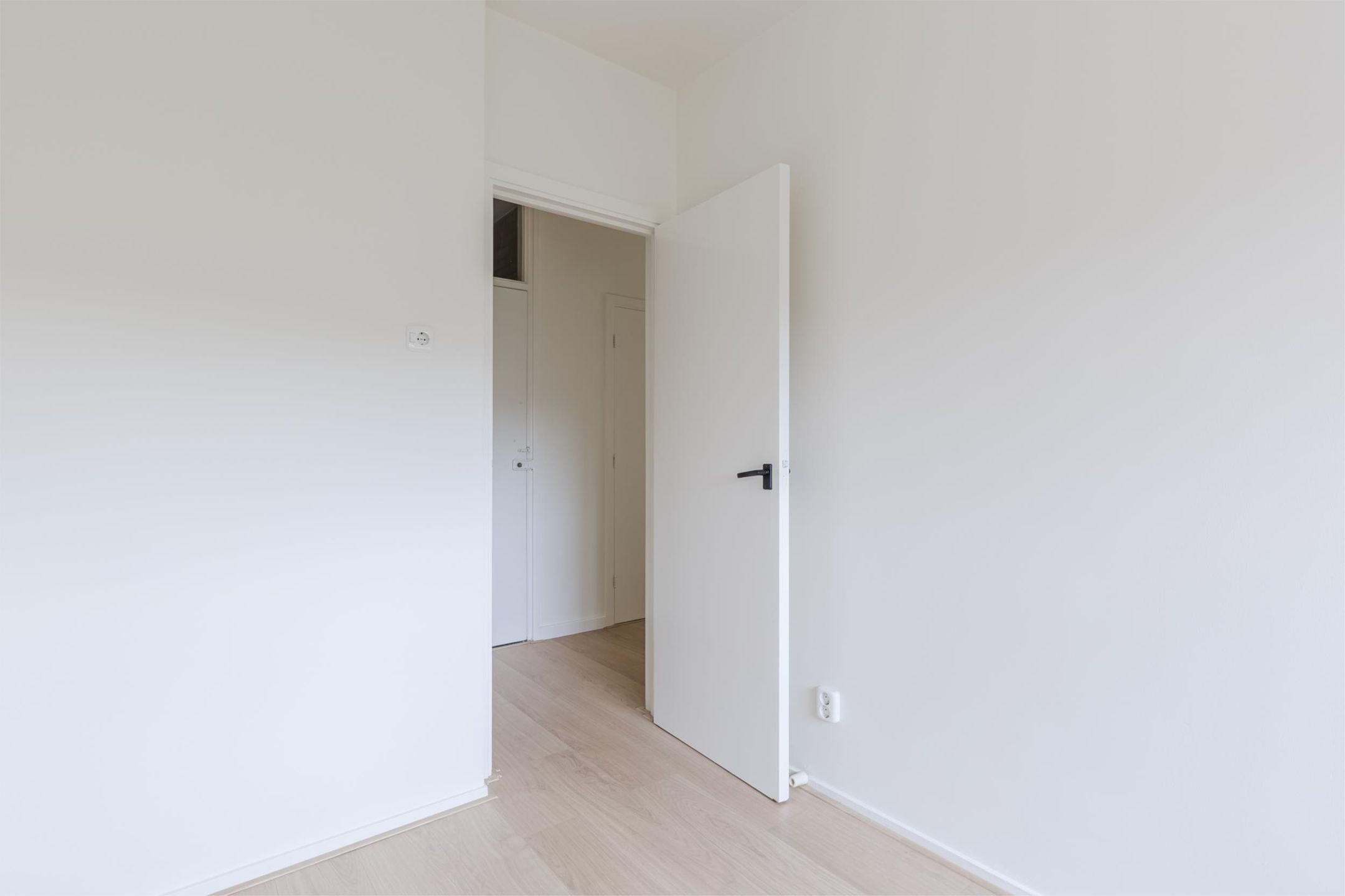 Foto 24 van Julianaplantsoen 114