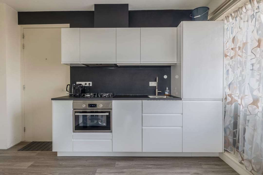 Foto 16 van Warmoesstraat 1-E