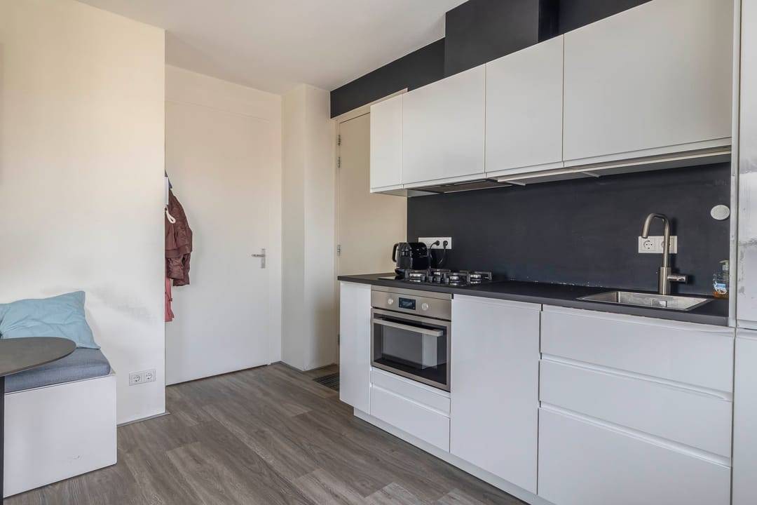 Foto 17 van Warmoesstraat 1-E