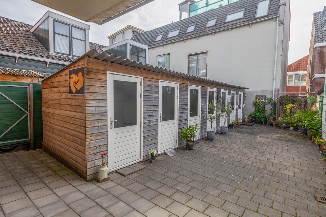 Foto 28 van Warmoesstraat 1-E