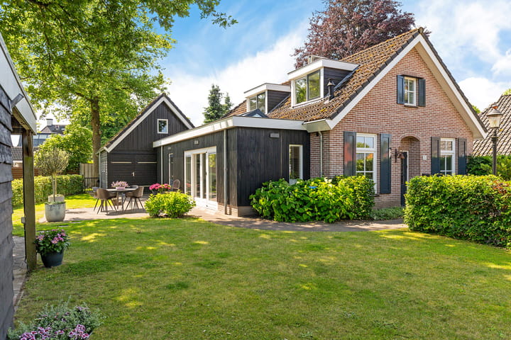 Photo 1 of Achterstraat 8-A