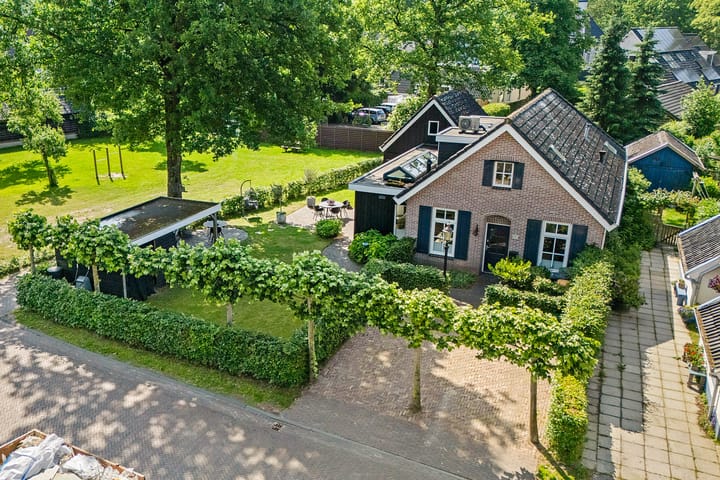 Foto 2 van Achterstraat 8-A