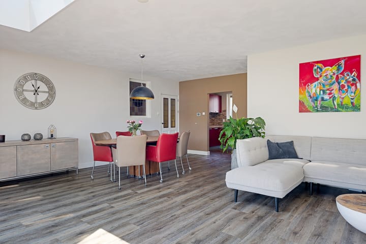 Photo 12 of Achterstraat 8-A