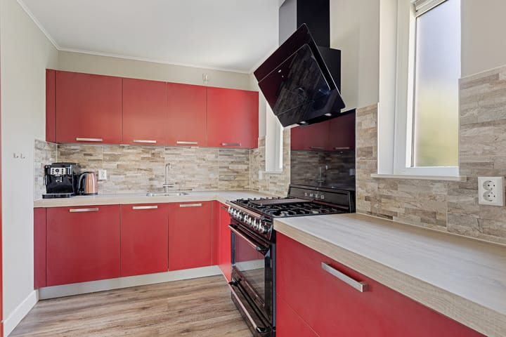 Photo 15 of Achterstraat 8-A