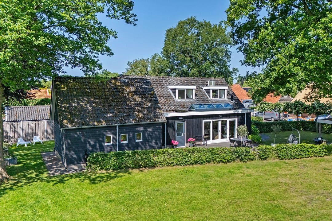 Foto 37 van Achterstraat 8-A