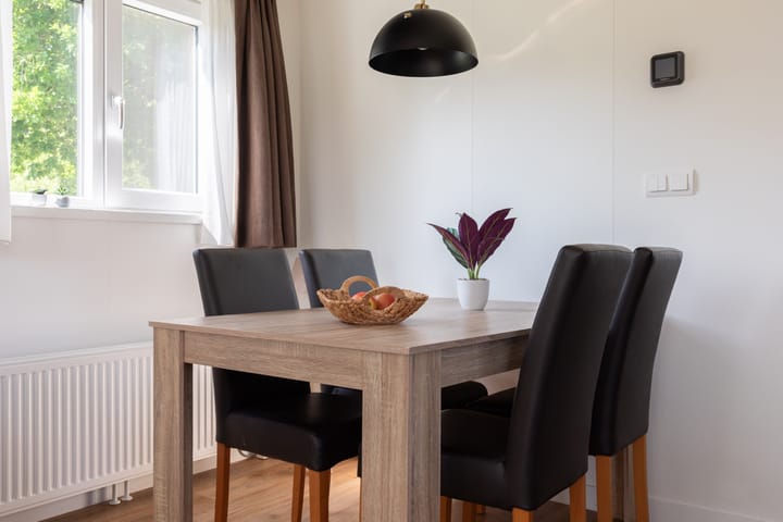 Foto 16 van Barneveldsestraat 49-B177