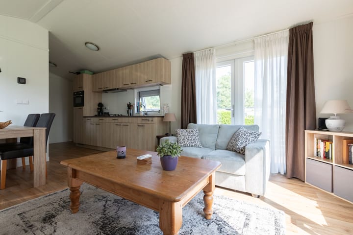 Foto 17 van Barneveldsestraat 49-B177