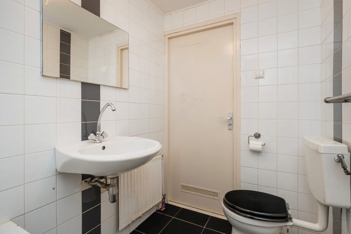 Photo 7 of Mathenesserdijk 279-H