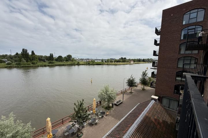 Photo 19 of Pantograafstraat 32