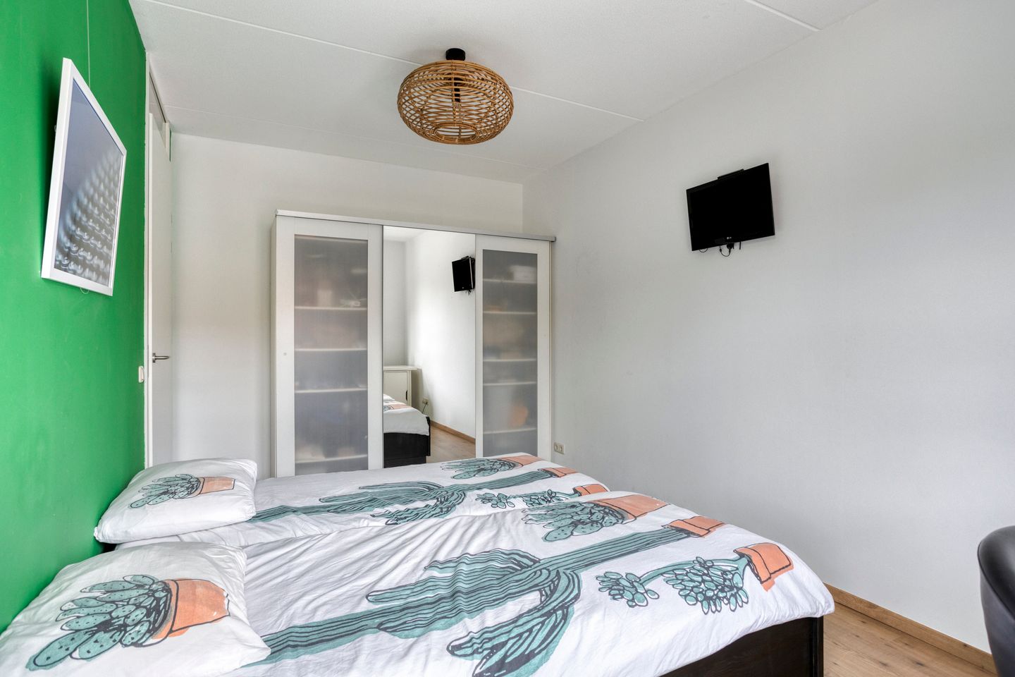 Foto 19 van Libel 22