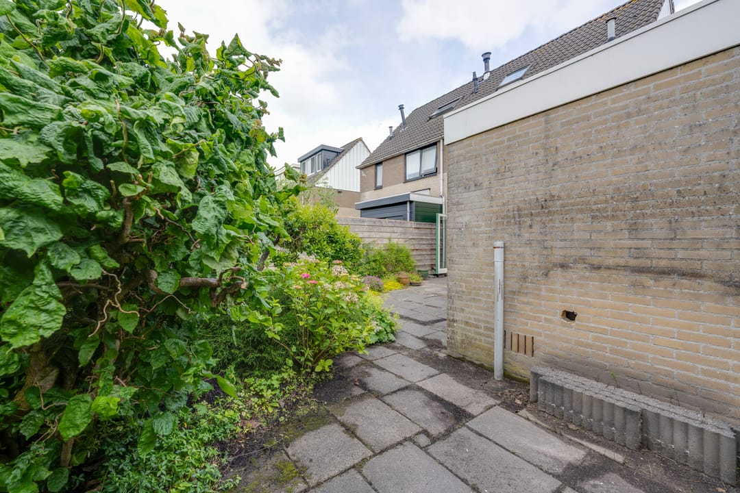 Photo 23 of Veranda 74