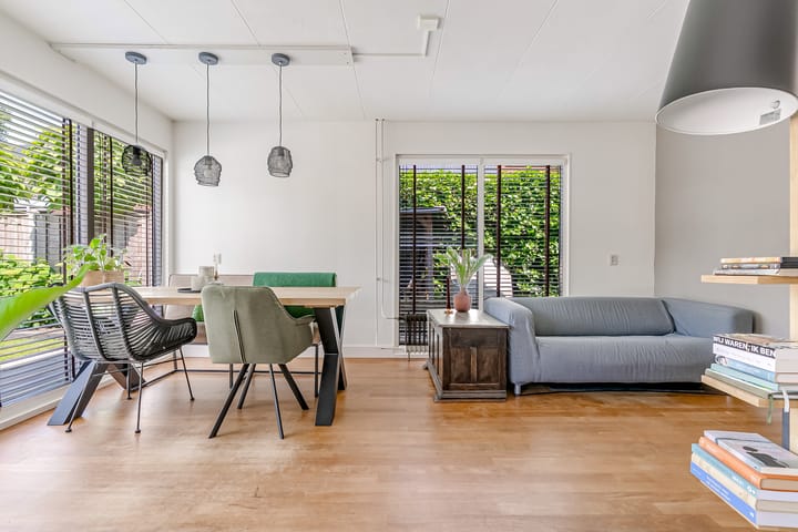 Foto 11 van Lelyweg 98