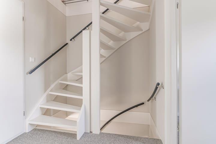 Foto 19 van Lelyweg 98