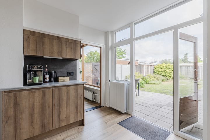 Photo 17 of Rijnstraat 8