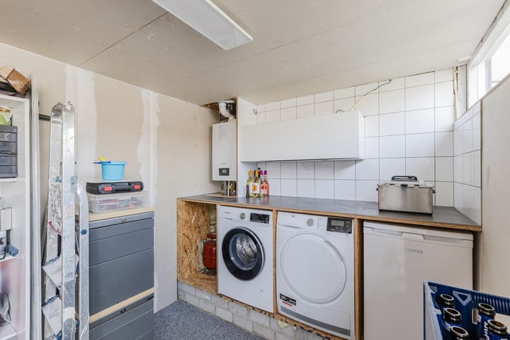 Photo 18 of Rijnstraat 8