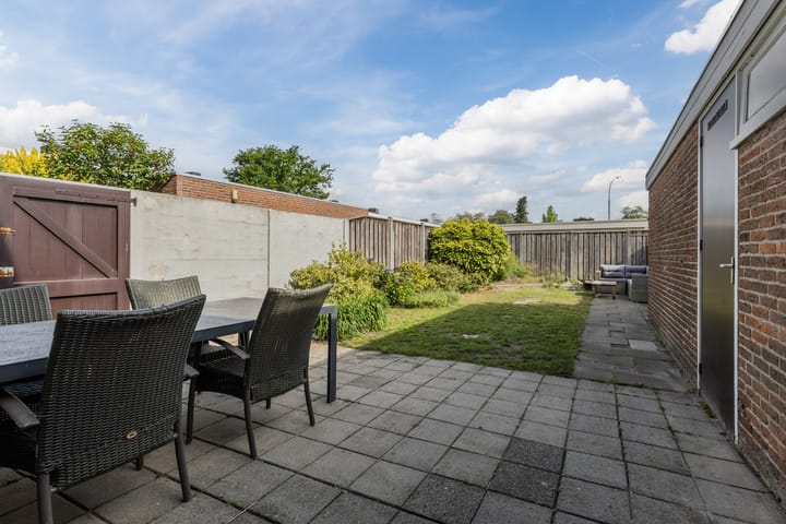 Photo 20 of Rijnstraat 8