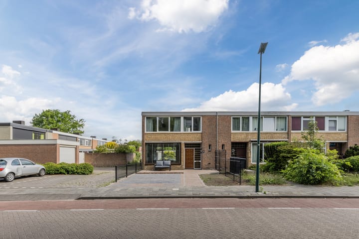 Photo 40 of Rijnstraat 8