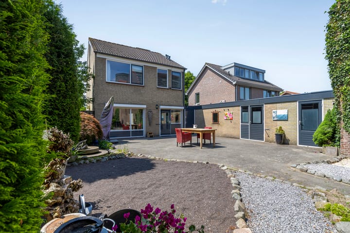 Foto 33 van Mgr. Nolenslaan 17-C