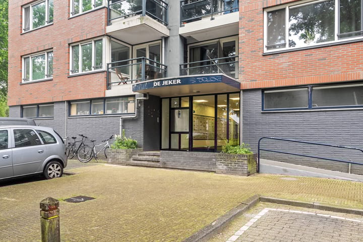 Foto 8 van Jekerstraat 156