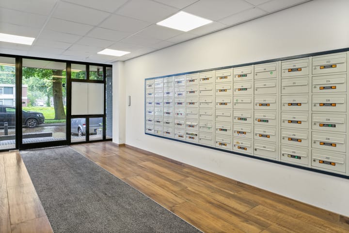 Foto 9 van Jekerstraat 156