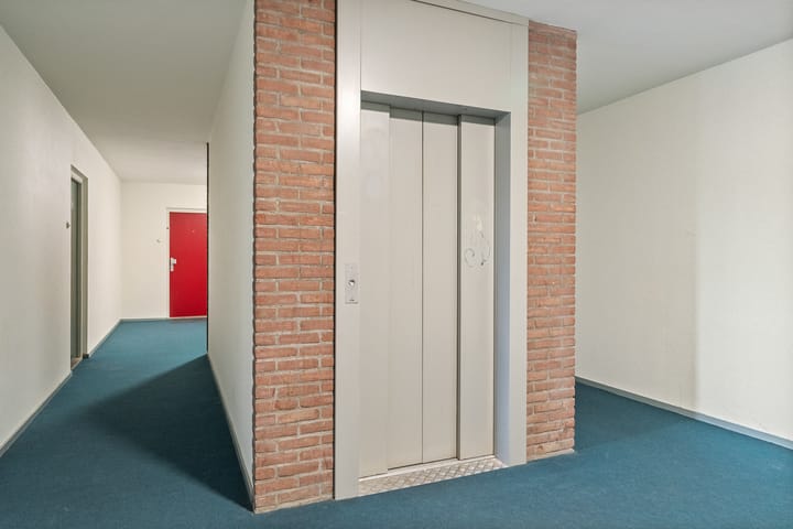 Foto 11 van Jekerstraat 156