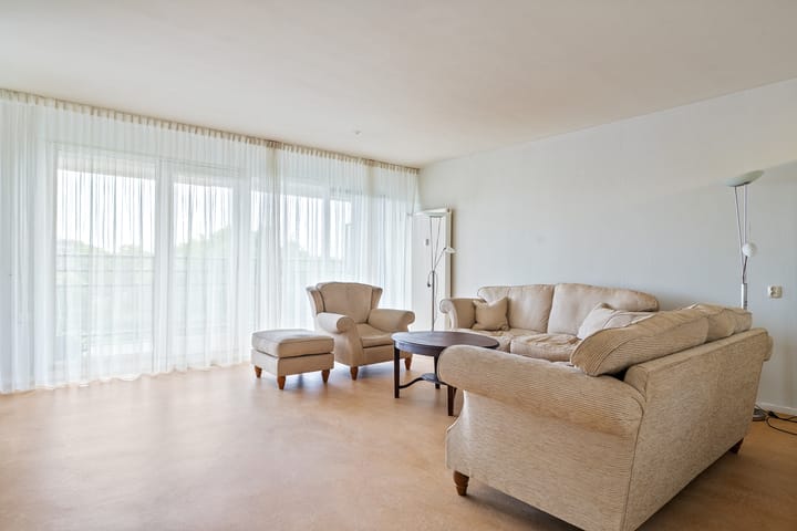 Foto 15 van Jekerstraat 156