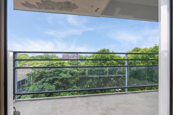 Foto 24 van Jekerstraat 156