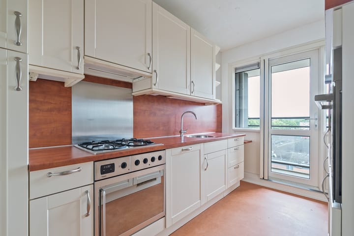 Foto 27 van Jekerstraat 156