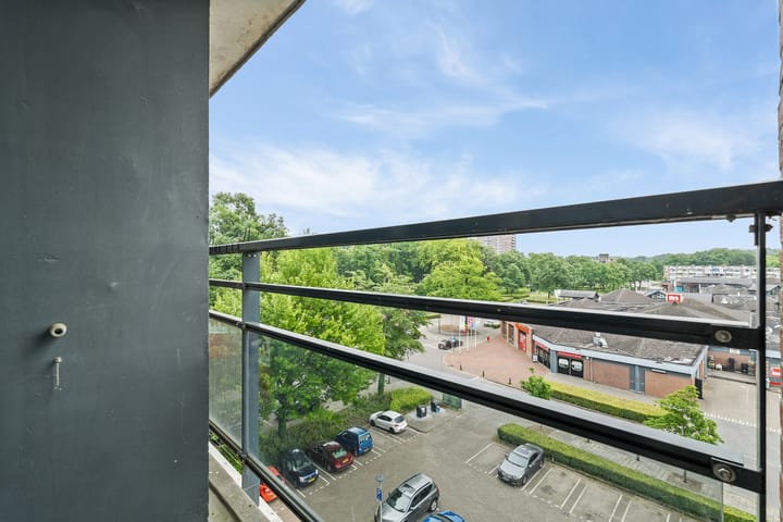 Foto 31 van Jekerstraat 156