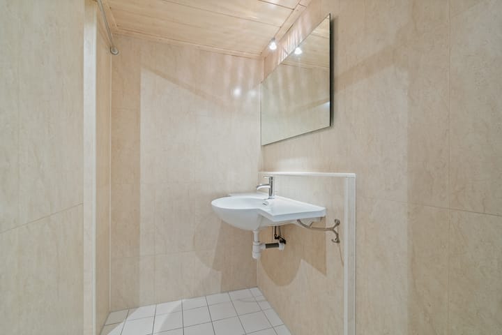 Foto 36 van Jekerstraat 156